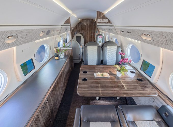 N62FF-interior-aftfacing-halfdeco